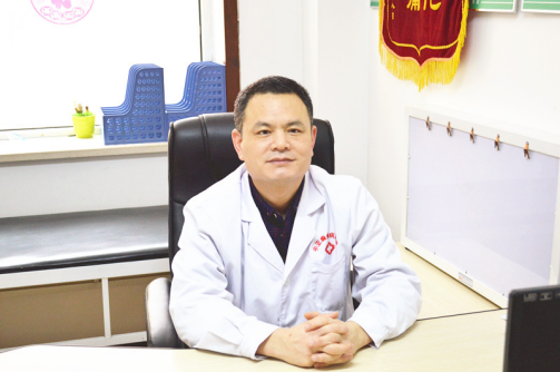 中亚医院医生技术怎么样？褚福镇主任：医术是医生从业的根本