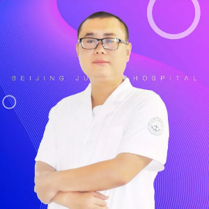 北京军海首届医师节—为你心中的那个“军海好医生”投票打call吧!